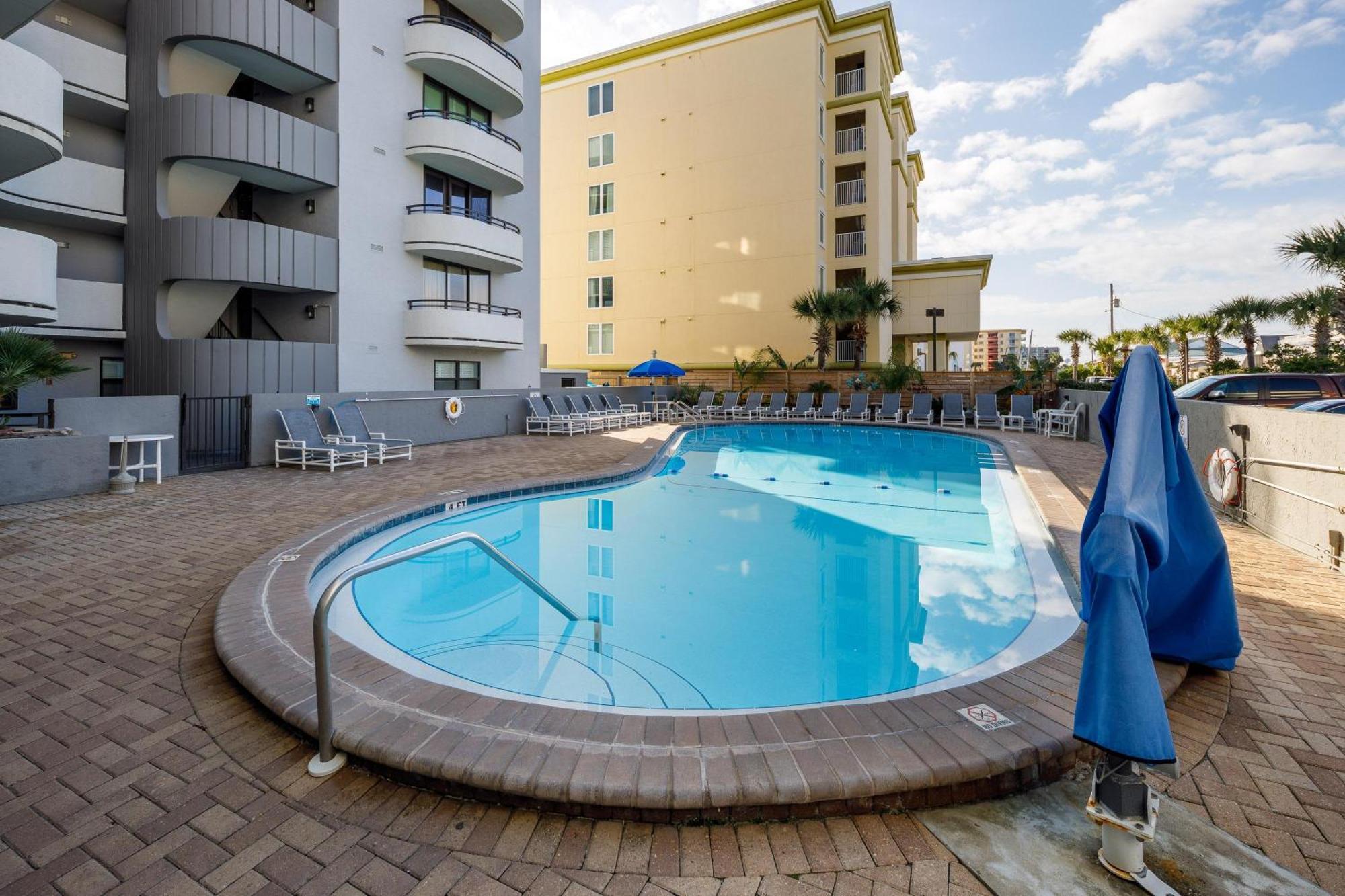 Nautilus 1201 - Gulf Front 2 Bedroom Huge Wrap Around Balcony 2Nd Floor! ฟอร์ตวัลตันบีช ภายนอก รูปภาพ